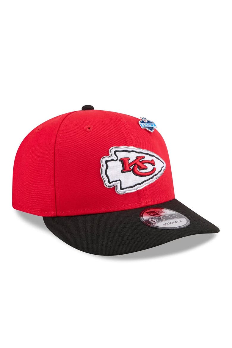 Men's New Era  Red/Black Kansas City Chiefs 2026 NFL Draft On Stage Pre-Curved 9FIFTY Snapback Hat, Alternate, color, Red