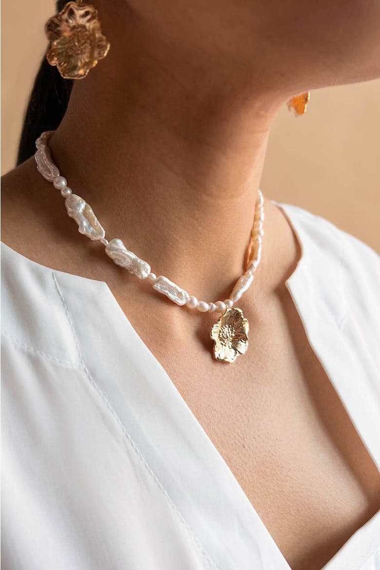 Poppy Pearl Necklace, Alternate, color, Gold