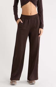 Beyond Yoga That Tracks Straight Leg Pants