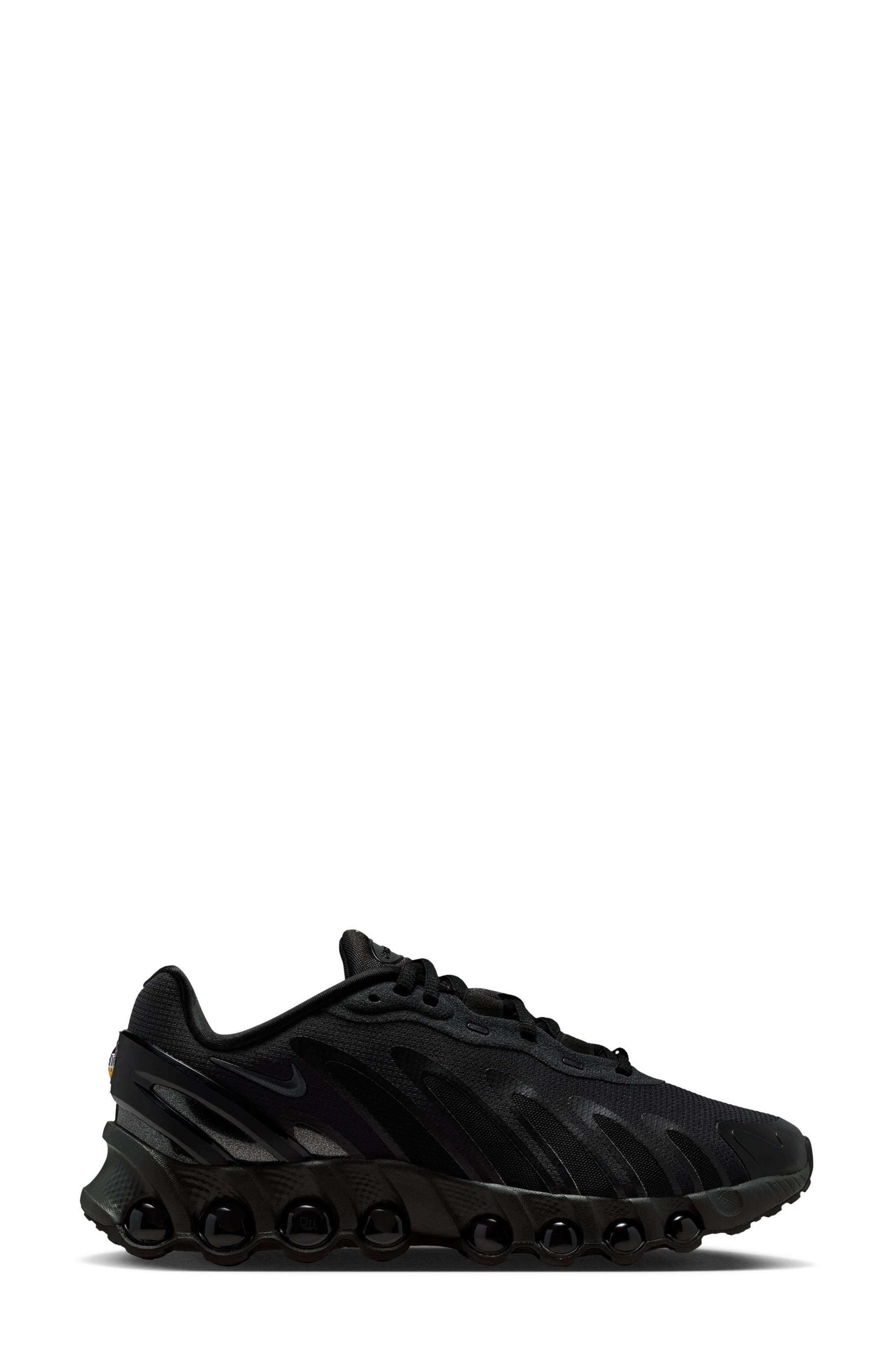 Nike Air Max DN8 Sneaker, Alternate, color, 001 Black/Black