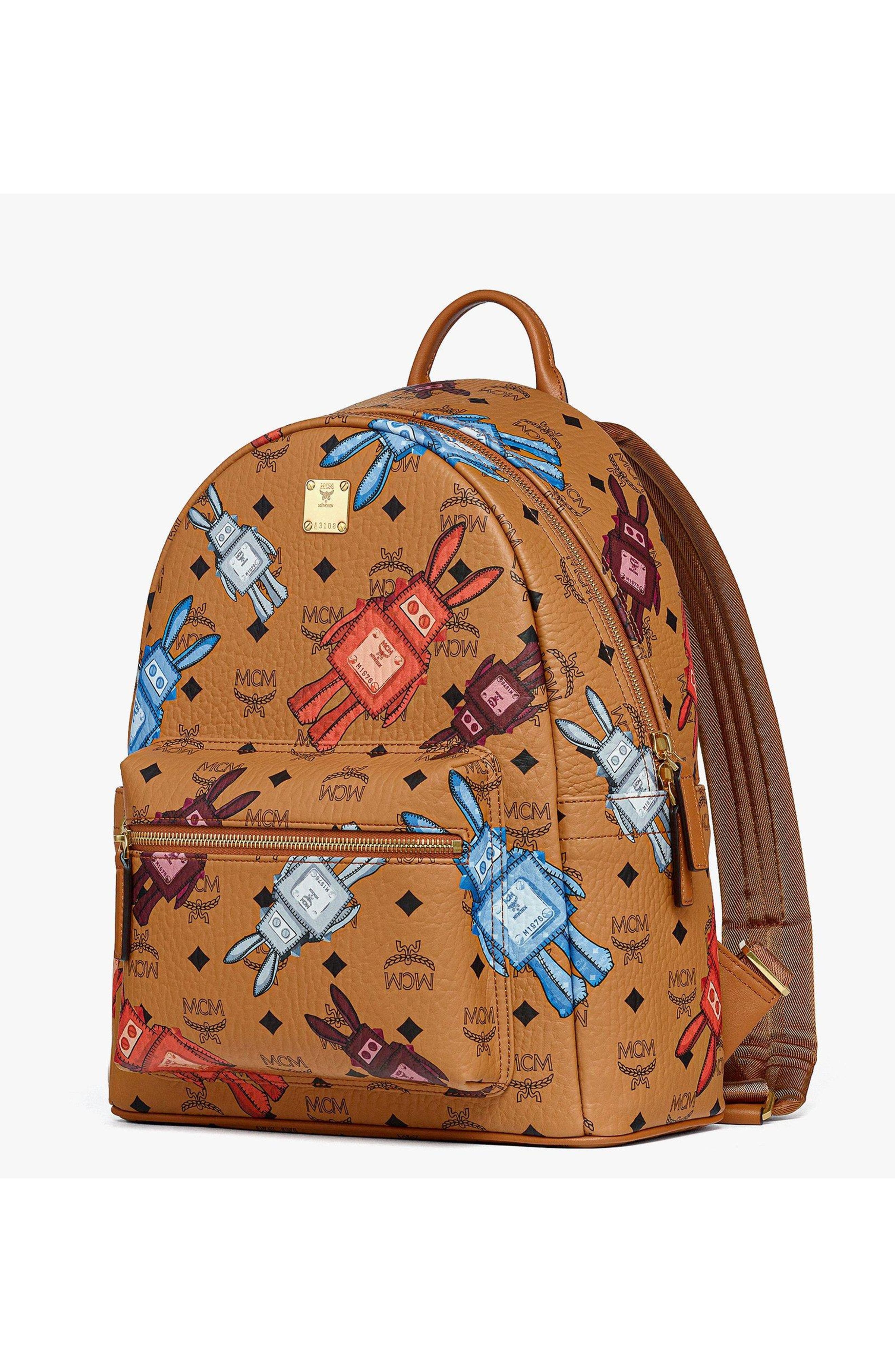 MCM Medium Stark Backpack in Rabot Visetos, Alternate, color, Cognac