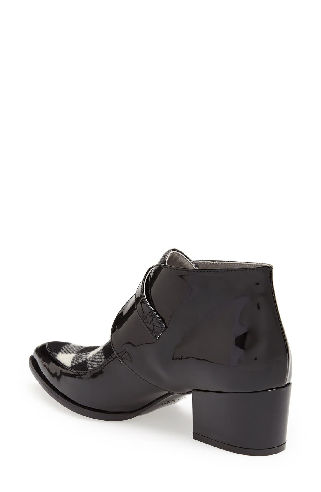 Pointy Toe Bootie, Alternate, color, BLACK/ WHITE TARTAN