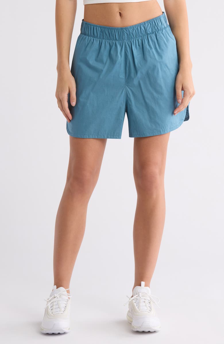 Nike Sportswear Chill Poplin Mid-Rise 5-Inch Shorts, Main, color, Smokey Blue/ Smokey Blue