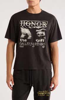 HONOR THE GIFT Art That Reflects Graphic T-Shirt