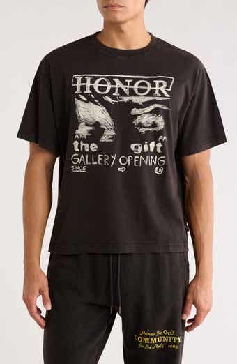 HONOR THE GIFT Art That Reflects Graphic T-Shirt