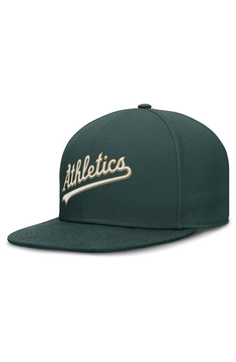 Nike Men's Nike Green Athletics True Performance Fitted Hat, Main, color, Green