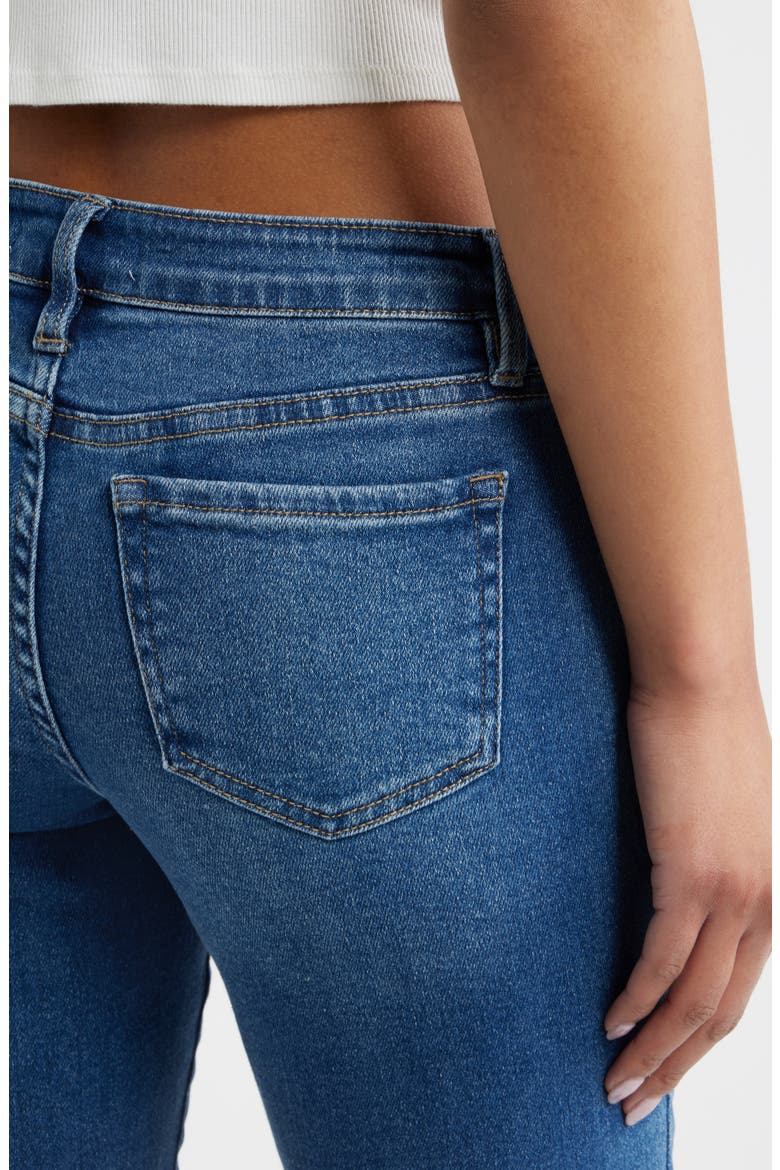 Low Rise Capri Jeans, Alternate, color, DARK BLUE