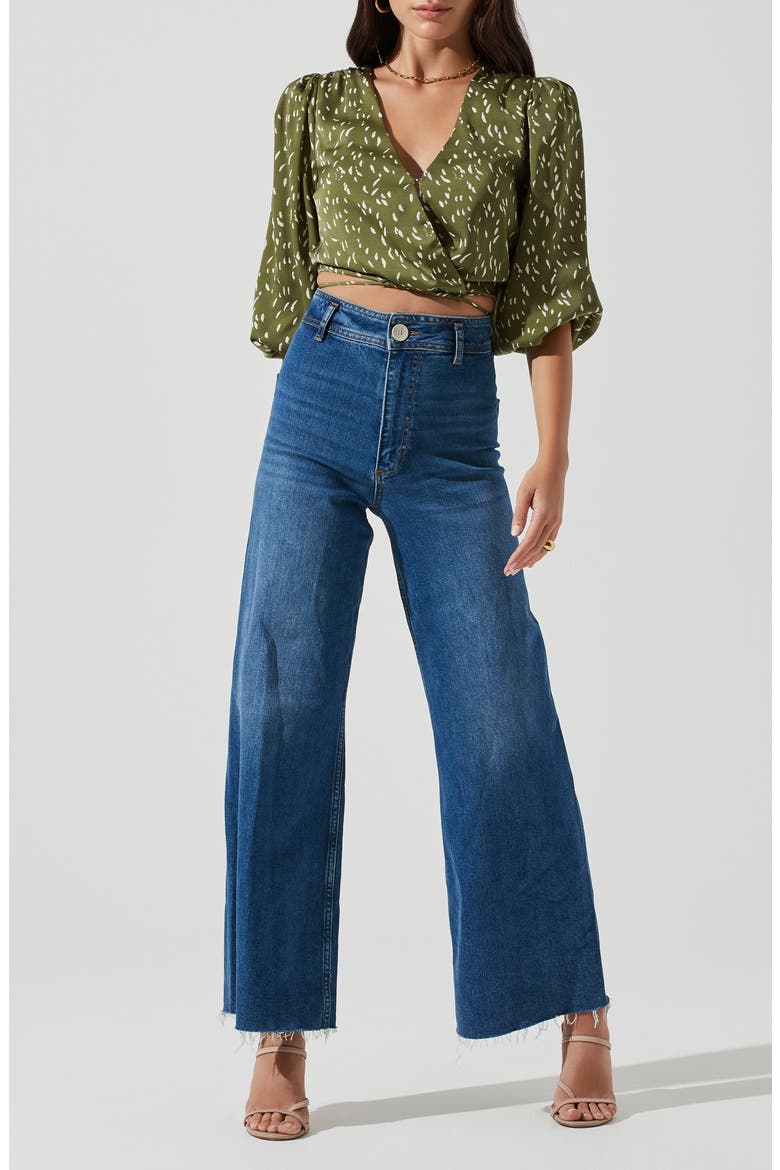 Wrap Front Cutout Top, Alternate, color, GREEN FLECKS