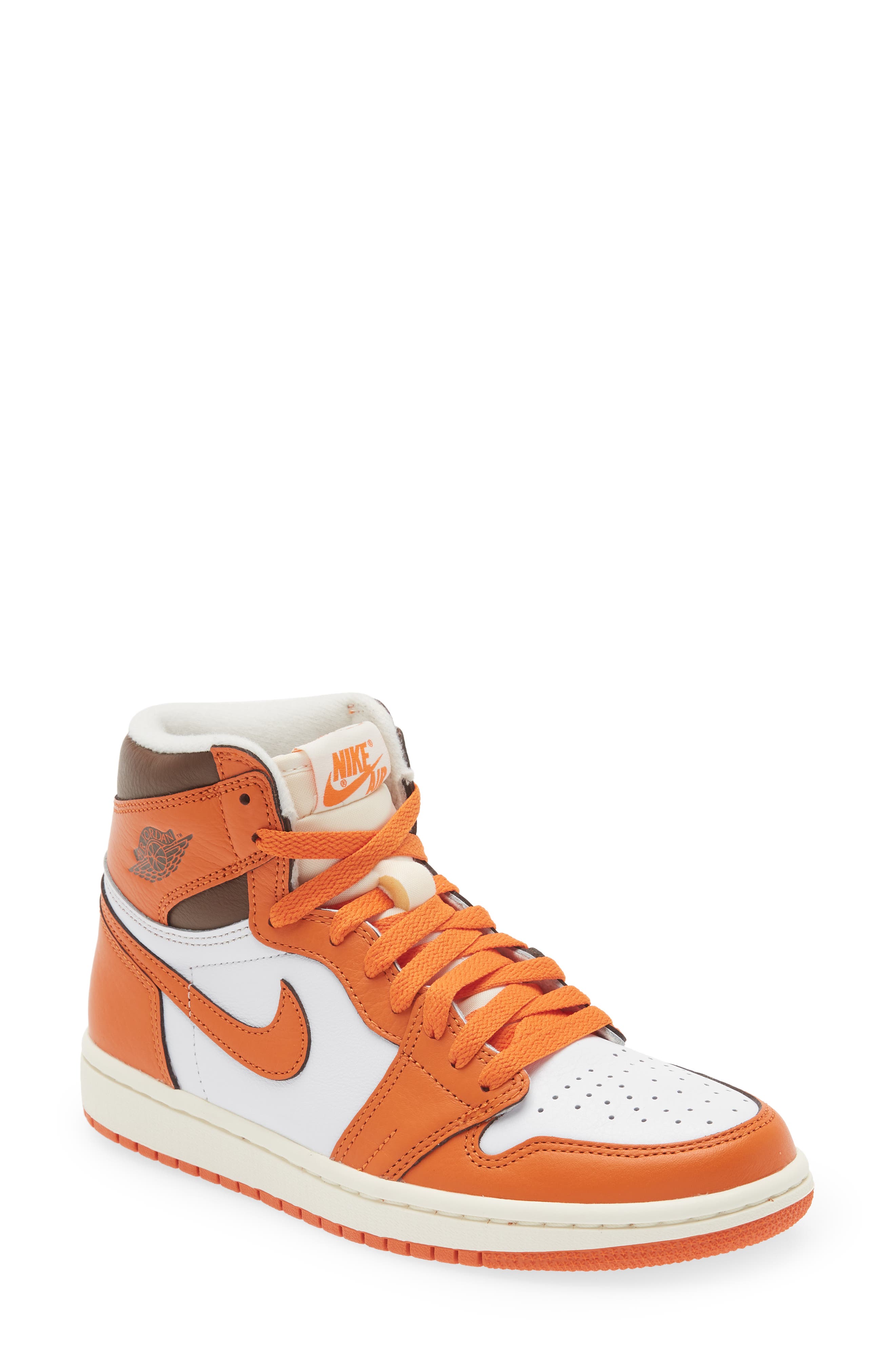 Jordan Air Jordan 1 Retro High Basketball Sneaker, Main, color, 