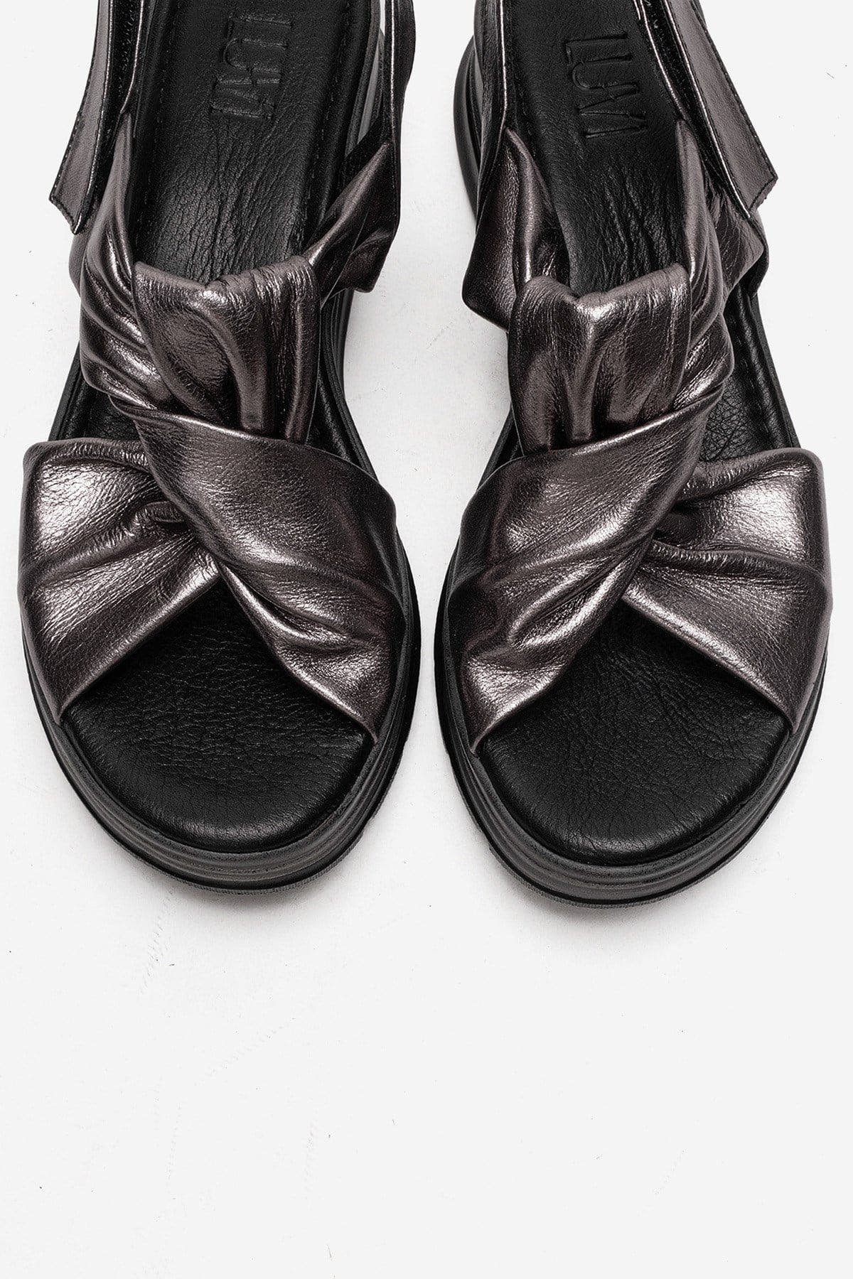 Oara Leather Sandal, Alternate, color, Platinum