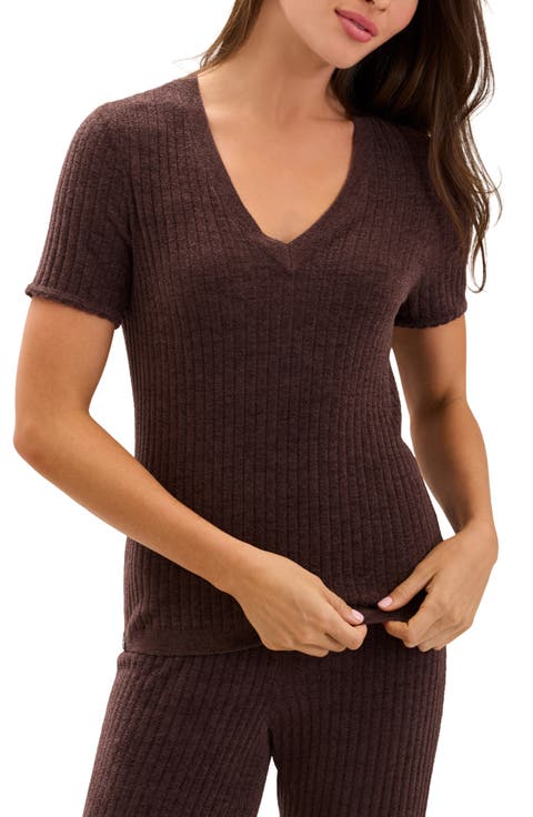 Scalloped Ribbed V-Neck Top
