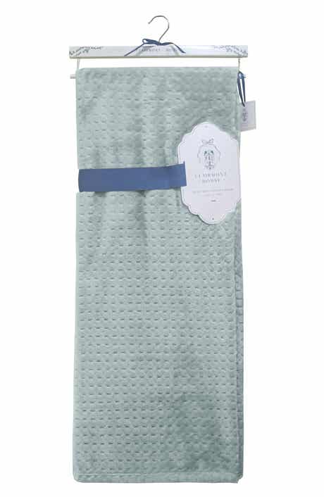 ARTISAN 34 Solid Textured Square Throw Blanket