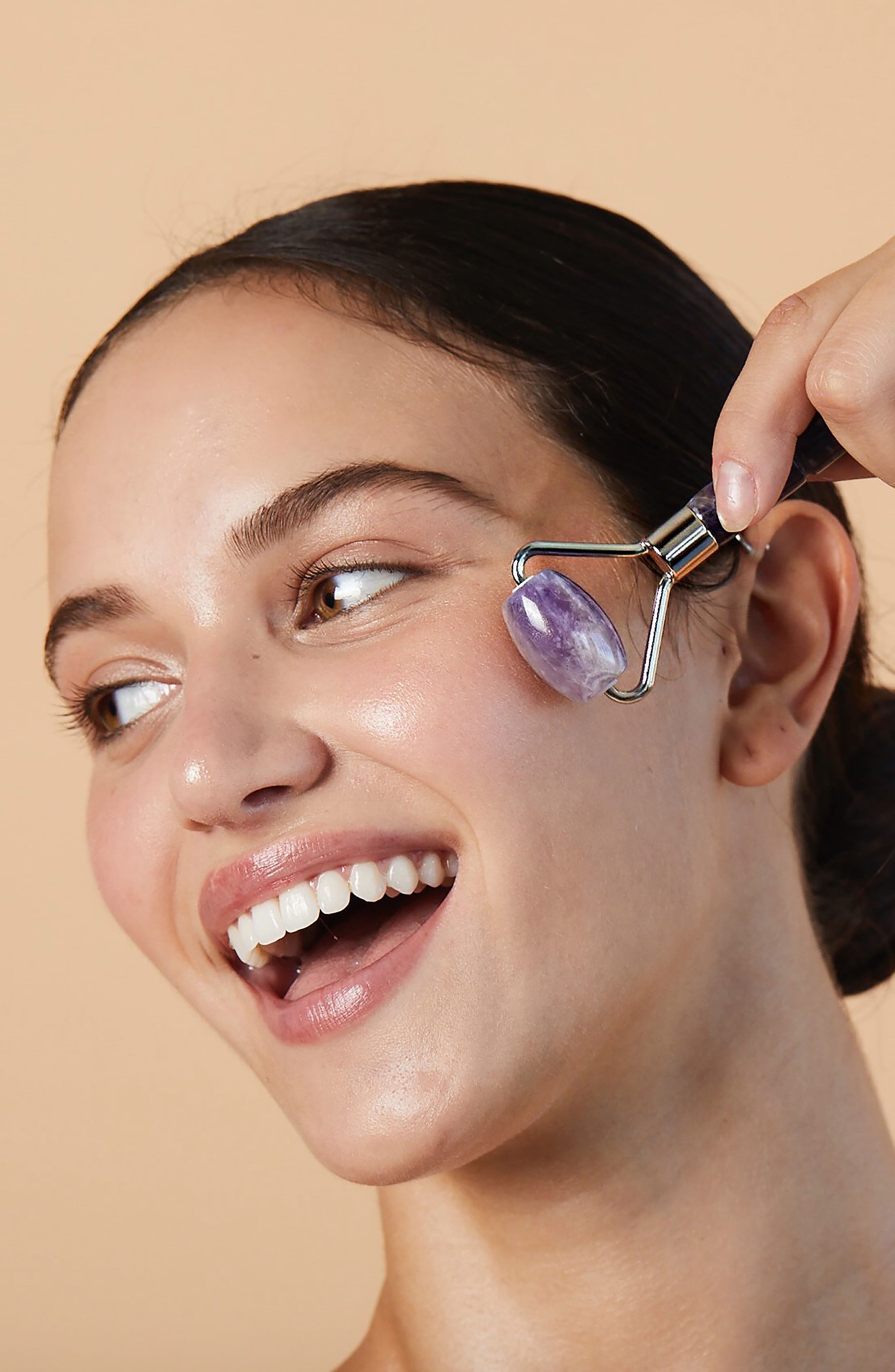 Skin Gym Mini Amethyst Facial Roller (Women) | Nordstrom