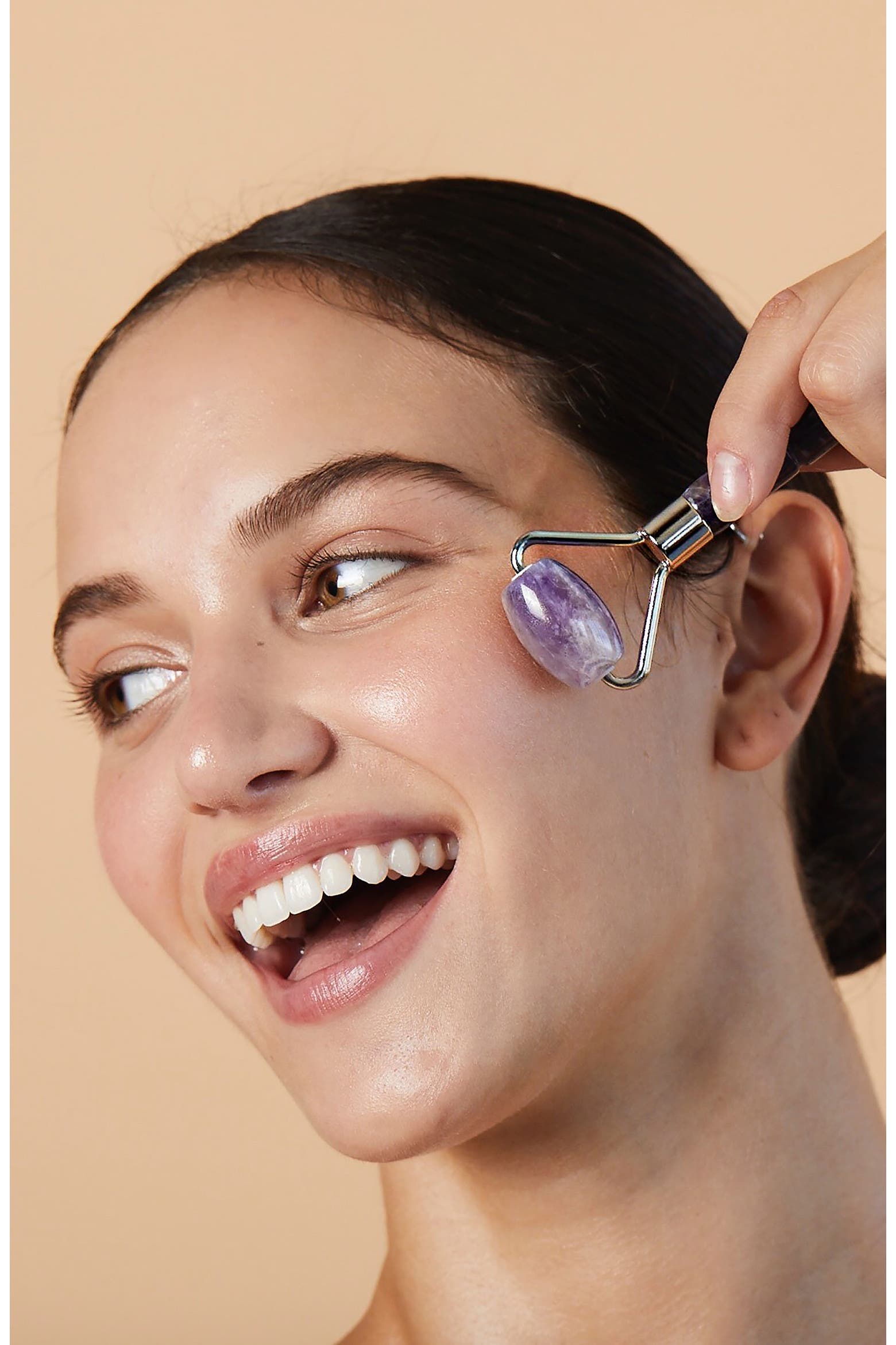 Padding Under Skin Skin Gym Mini Amethyst Facial Roller (Women) | Nordstrom