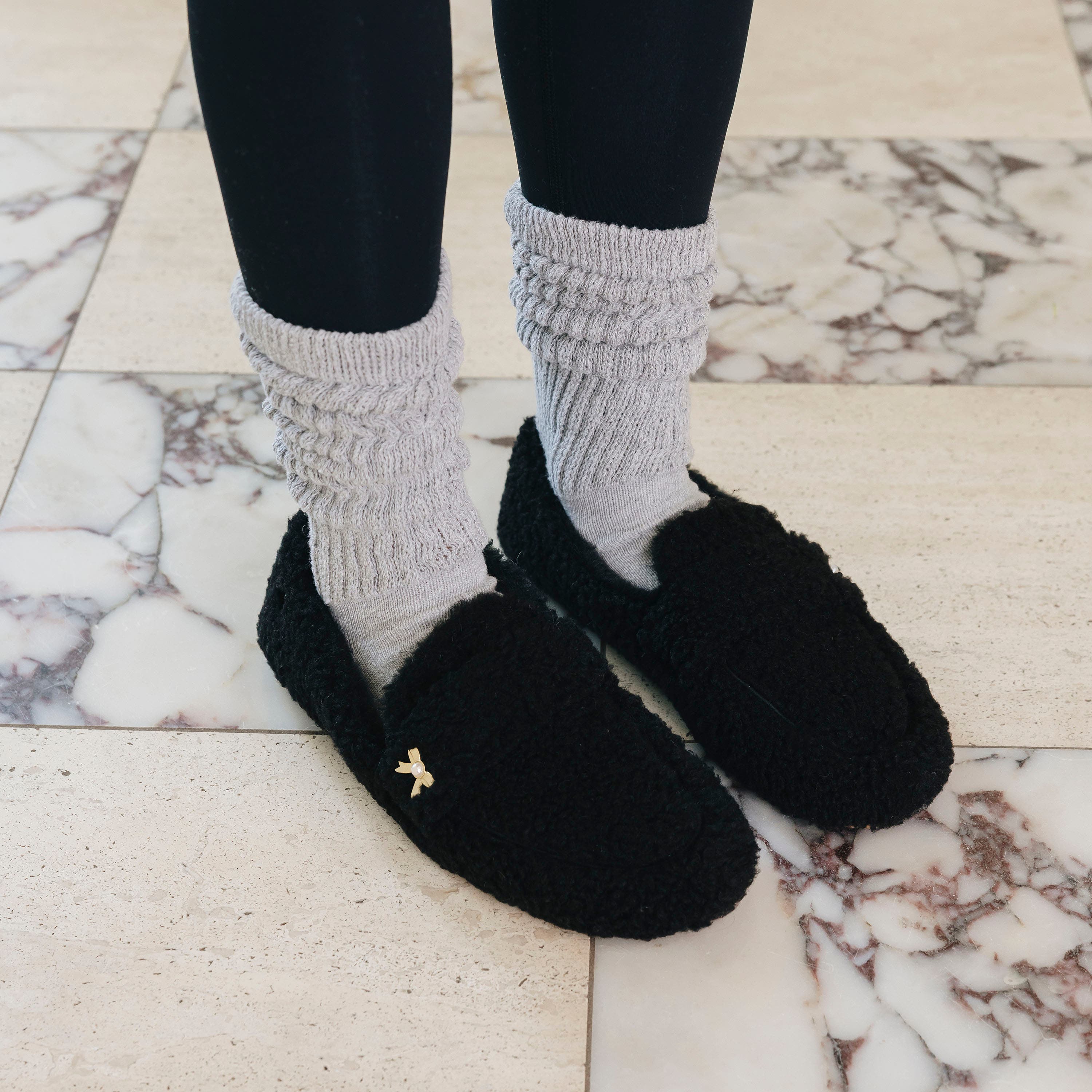 DEARFOAMS Madeline Luxe Teddy Loafer, Alternate, color, Black