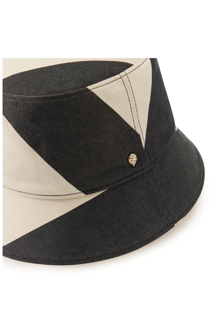 Arlo Cotton Bucket Hat, Alternate, color, BLACK/ COCONUT