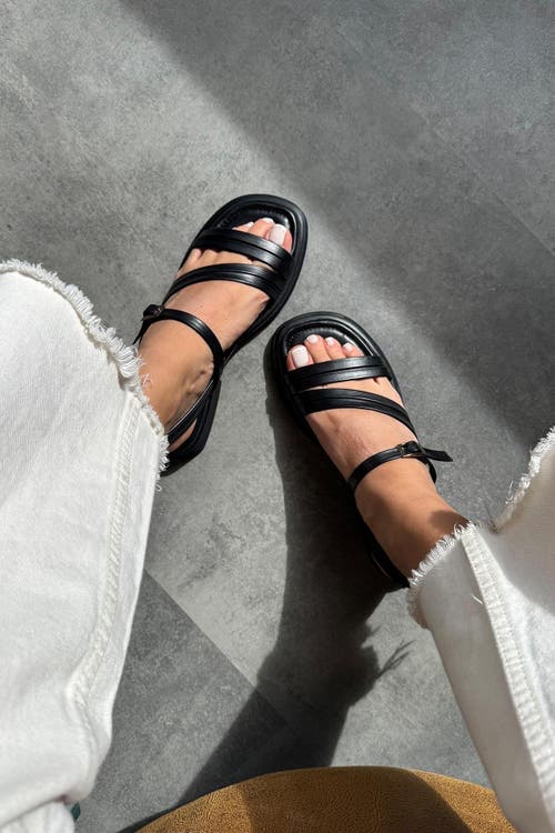 Forever & Always Shoes Cesar Leather Sandals In Black