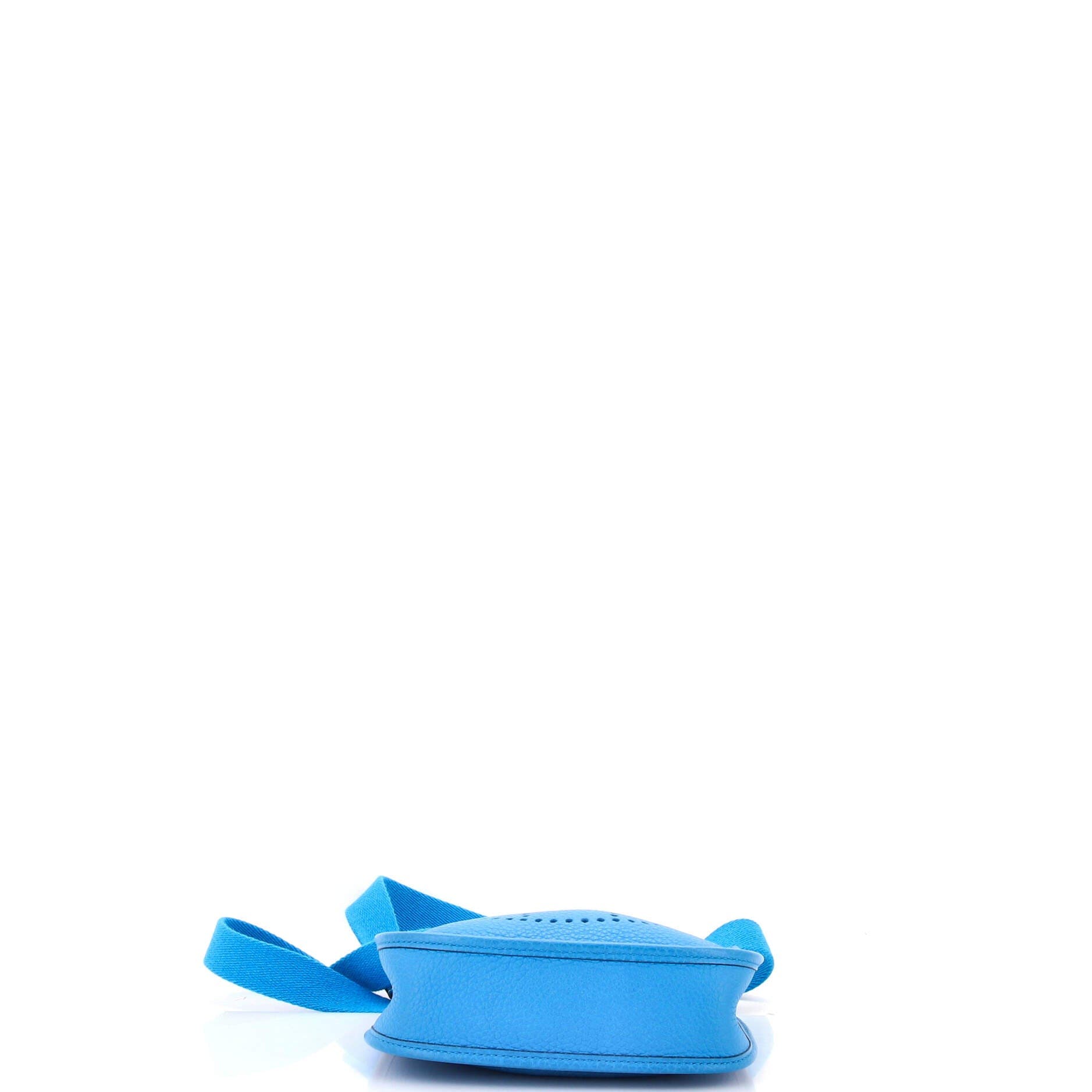 Pre-Owned Hermes Evelyne Bag Gen III Clemence TPM, Alternate, color, Bleu Frida