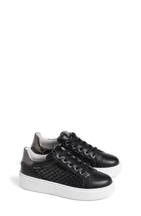 Mesh Low Top Sneaker (Little Kid)