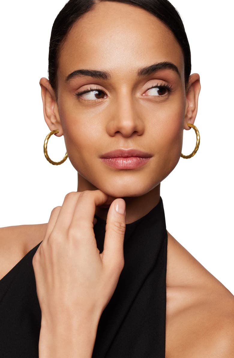 David Yurman Cable Edge<sup>™</sup> Hoop Earrings in Recycled 18K Yellow Gold, Alternate, color, 18K Gold Recycled