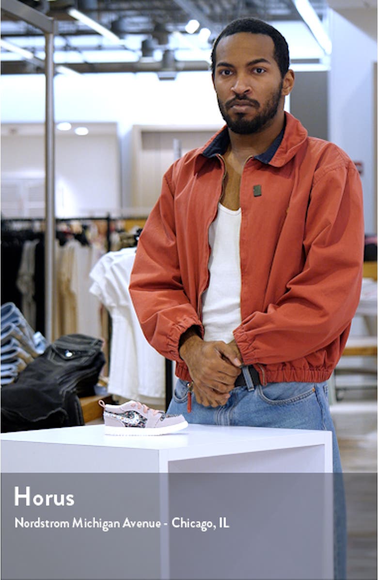 1 Low Alt SE Sneaker, sales video thumbnail