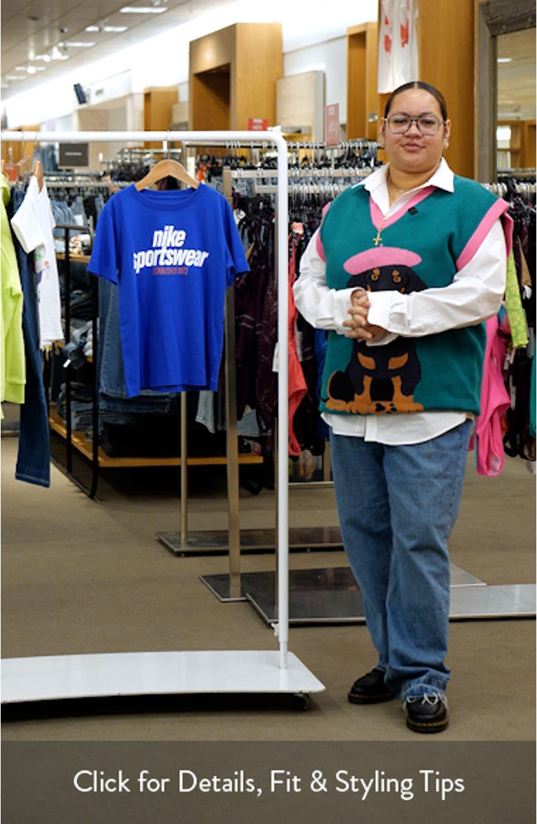 Kids' Sportswear Club Graphic T-Shirt, sales video thumbnail