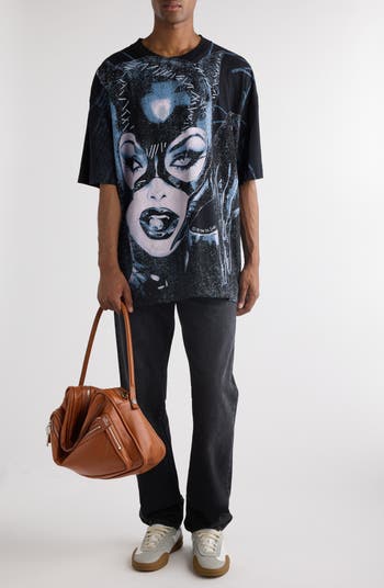 Acne Studios キャットウーマン イラスト コットン Tシャツ Acne Studios DC Comics™ Catwoman Oversize Graphic T-Shirt
