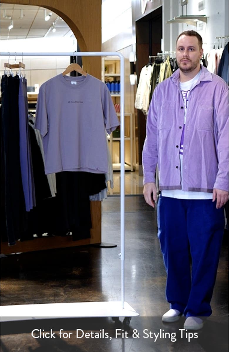 Dri-FIT Oversize Amber, Coal & Gold Graphic T-Shirt, sales video thumbnail