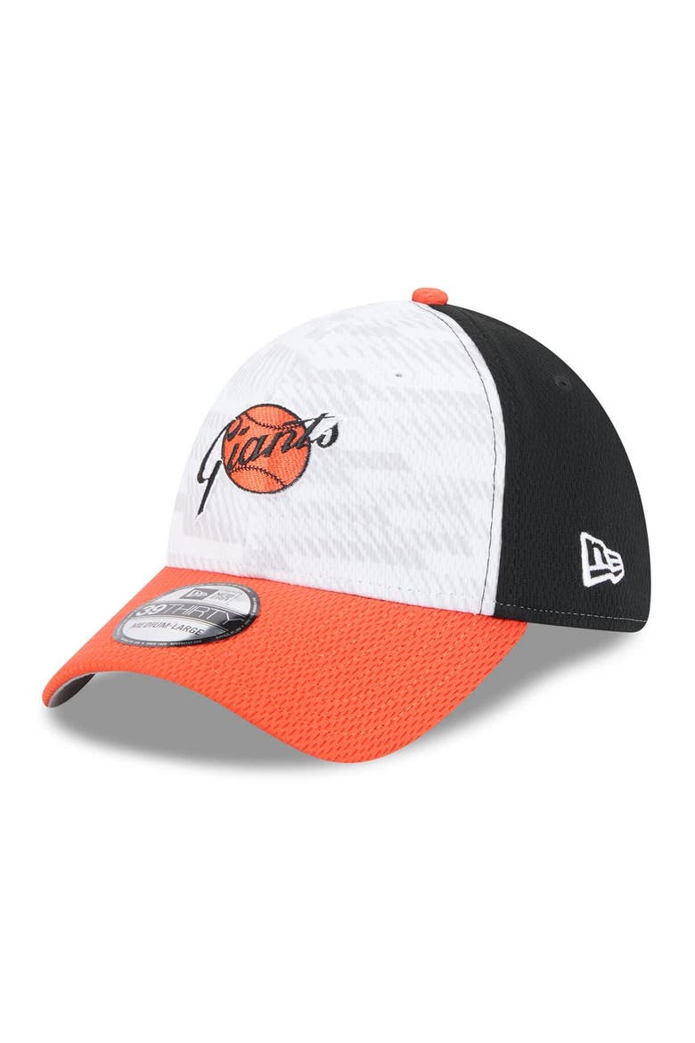 Men's New Era Black/Orange San Francisco Giants 2025 MLB Clubhouse 39THIRTY Flex Hat, Main, color, Black