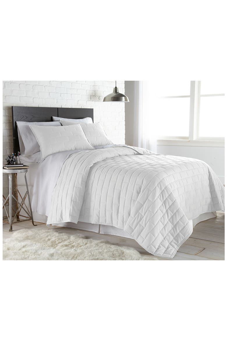 Premium Collection Vilano Brickyard Quilt Set, Main, color, WHITE