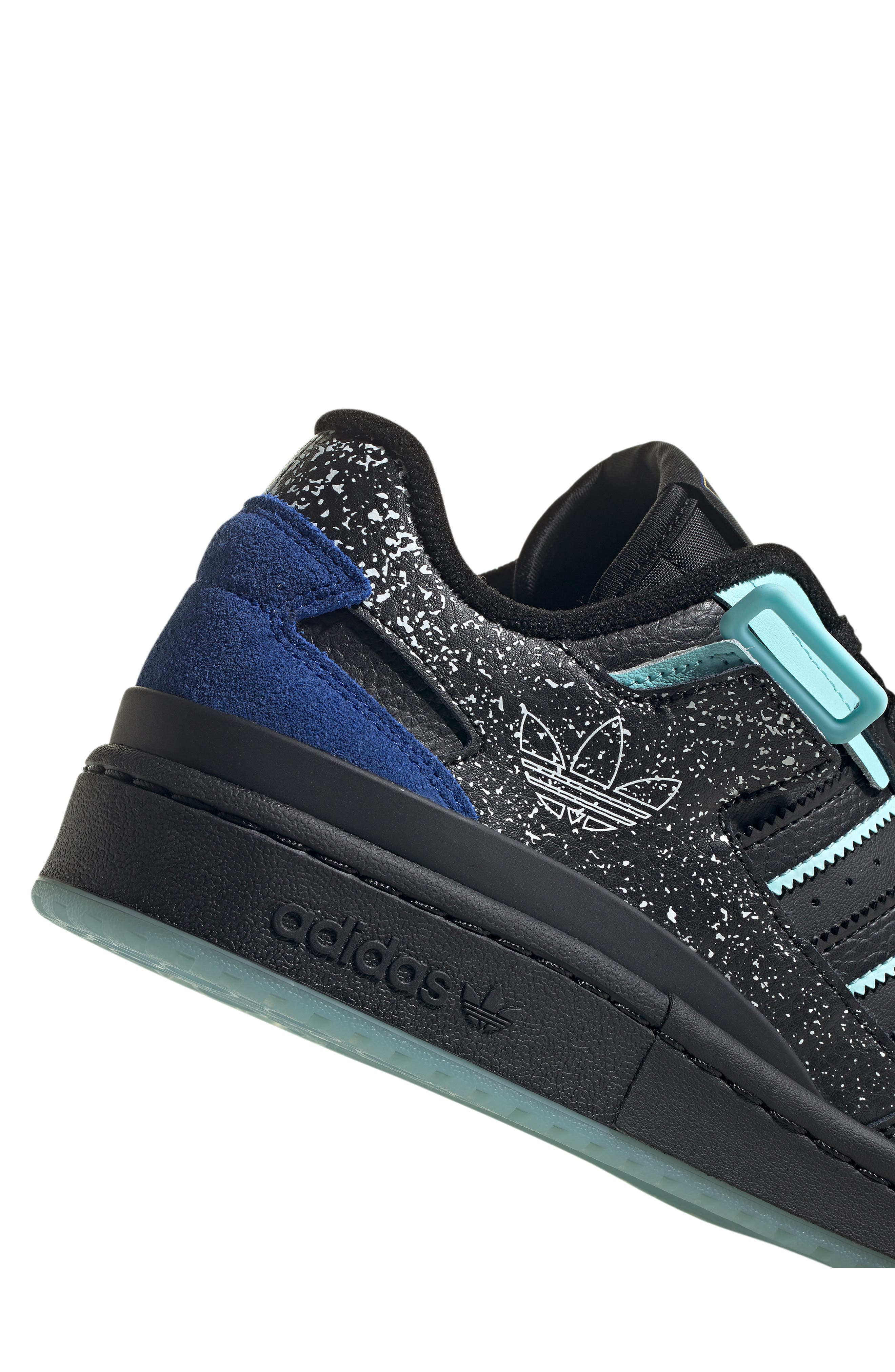 adidas Forum Exhibit Low Sneaker, Alternate, color, 