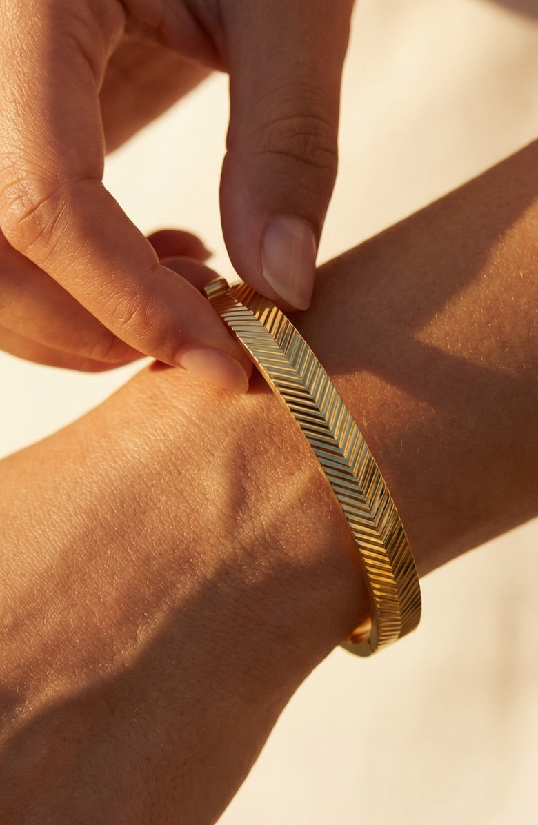 NATIVE GEM Sunray Bangle Bracelet, Alternate, color, Gold