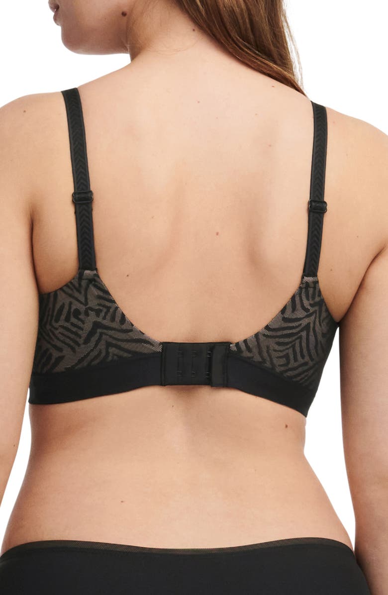 Chantelle Lingerie Graphic Allure Underwire Plunge Bra, Alternate, color, Black