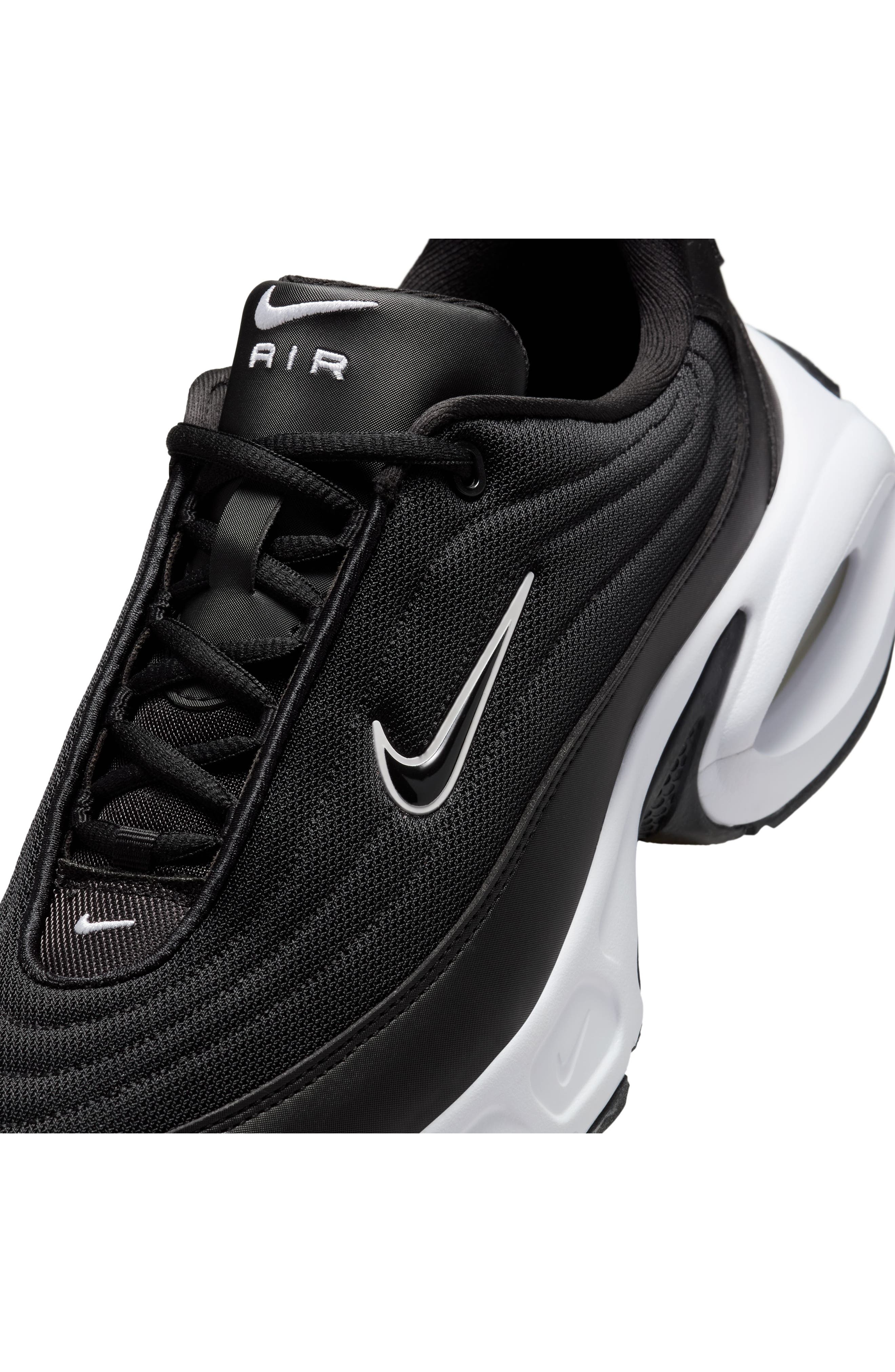 nike air max exosense black and white