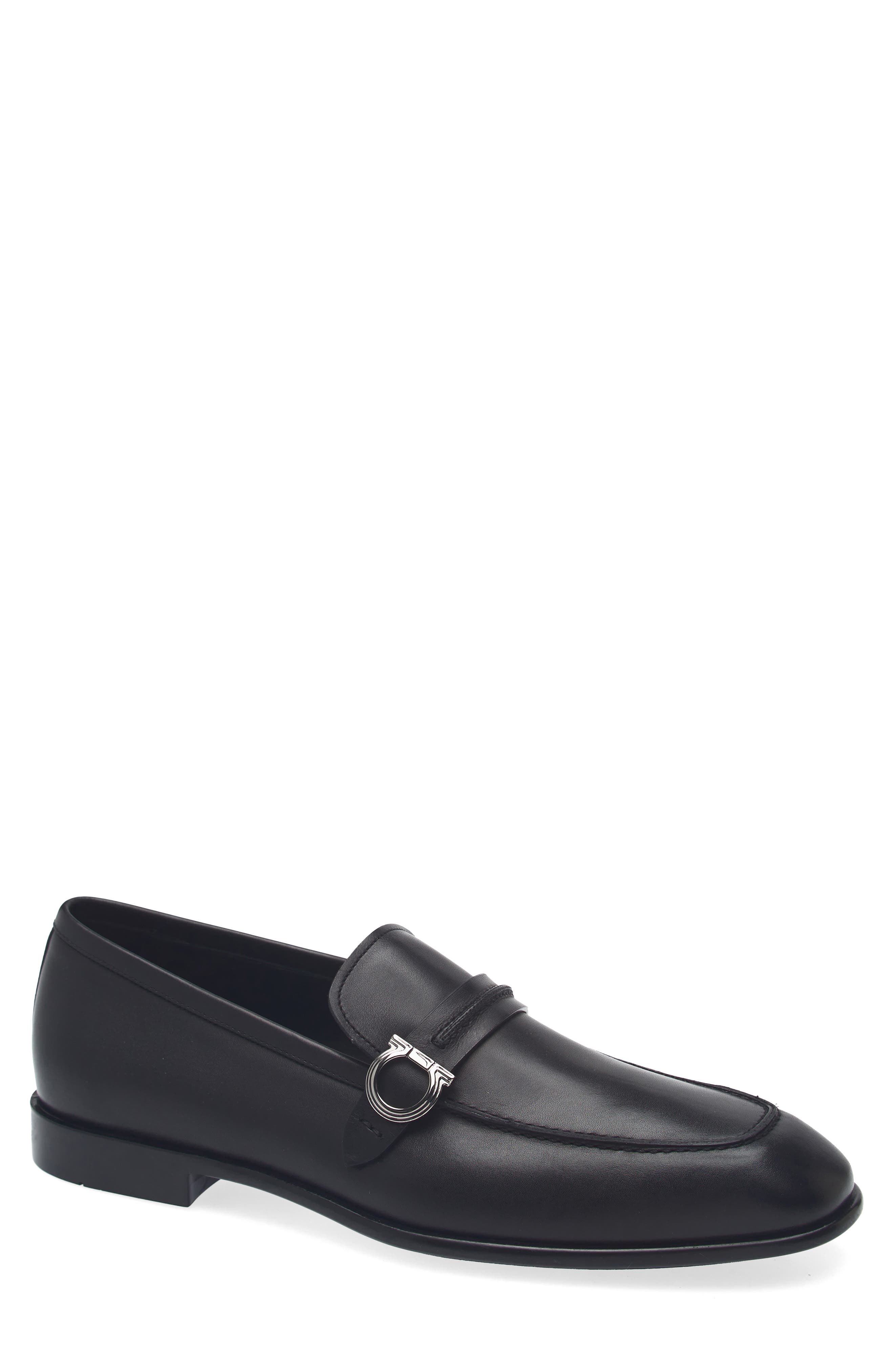 FERRAGAMO Terence Apron Toe Loafer, Main, color, Nero Nero Nero