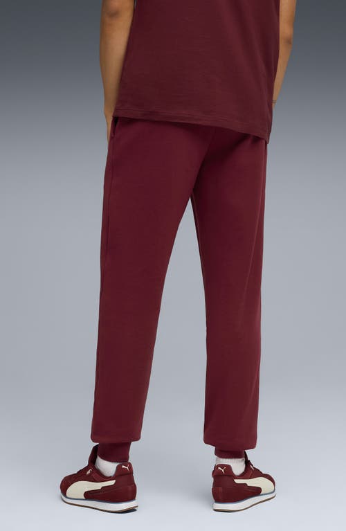 Puma Essential No. 1 Logo Sweatpants In Red