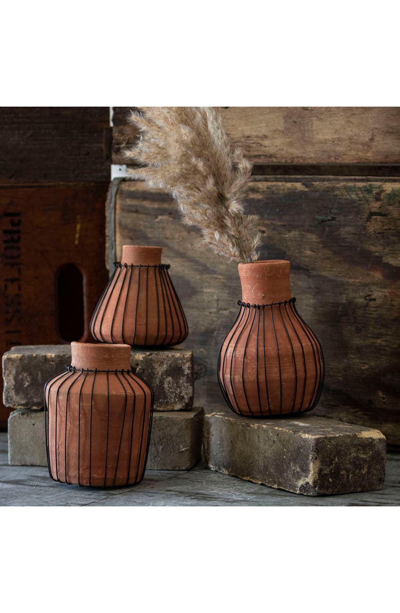 Foreside Home and Garden Set of 3 Natural Terracotta and Wire Decorative Bud Vases, Alternate, color, Brown
