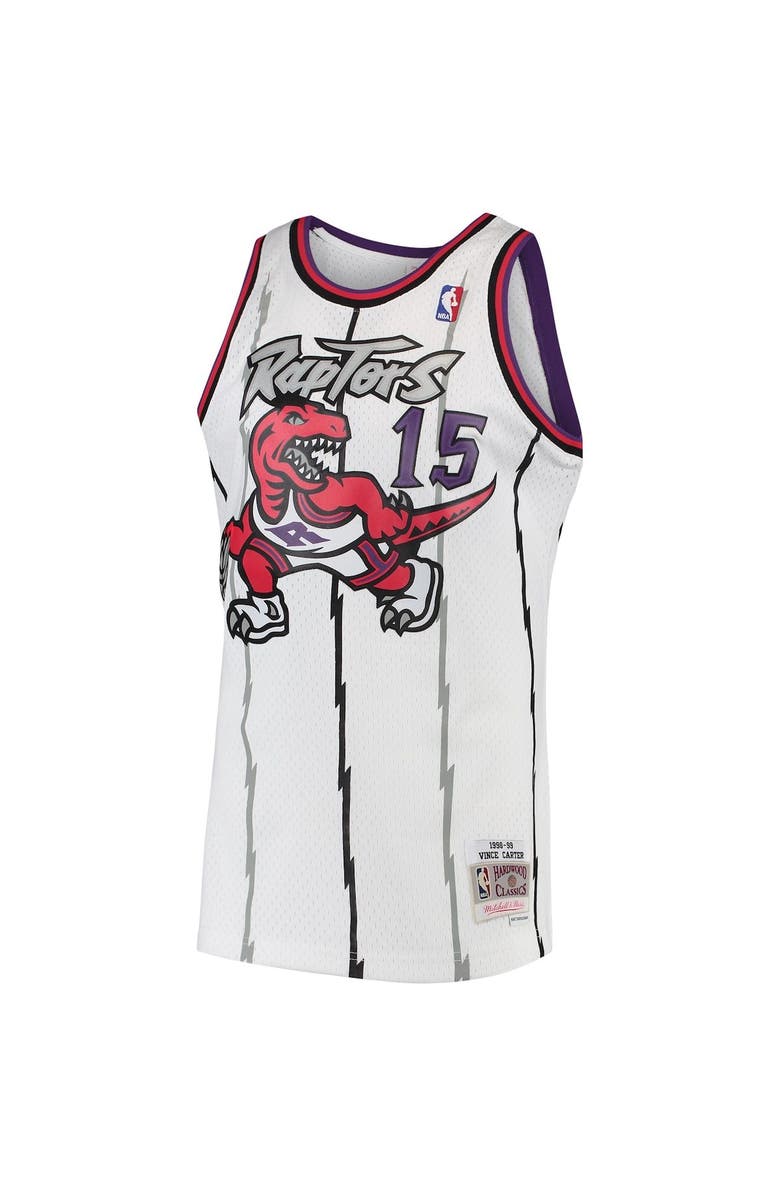 Mitchell & Ness Men's Mitchell & Ness Vince Carter White Toronto Raptors 1998/99 Hardwood Classics Swingman Jersey, Alternate, color, White
