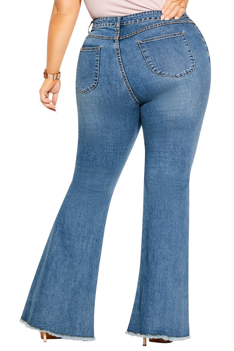 Classic Flare Leg Jeans, Alternate, color, LIGHT WASH