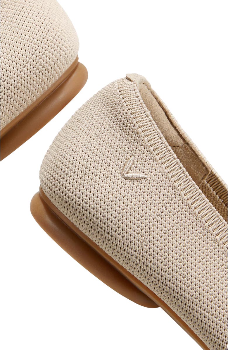 VIVAIA Almond-Toe Ballet Flats, Alternate, color, Almond & Black