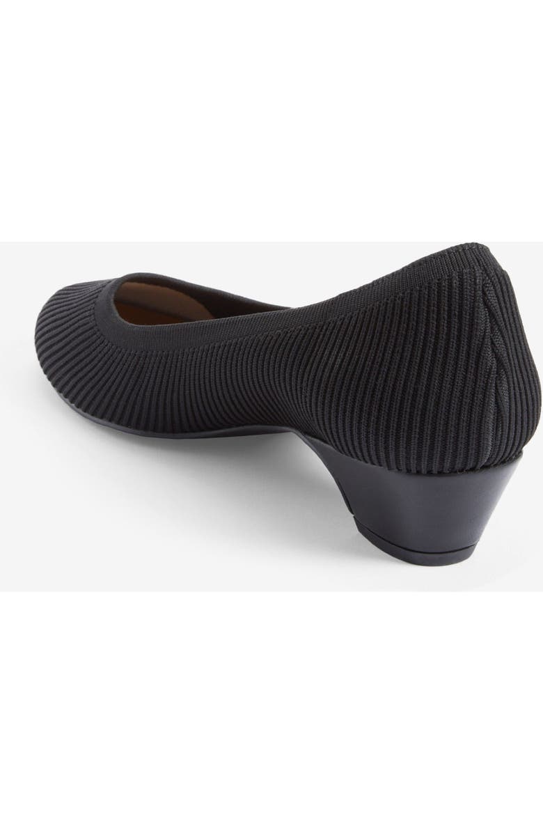 Comfortview The Briley Slip On Pump, Alternate, color, Black