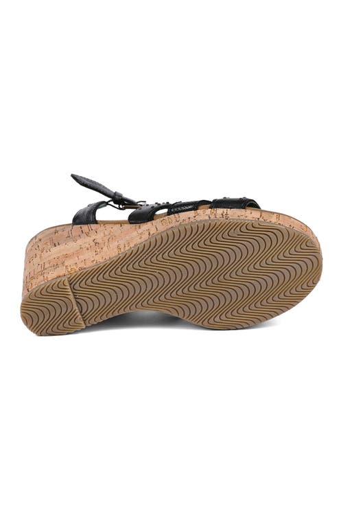 Roan Different Pump In Black