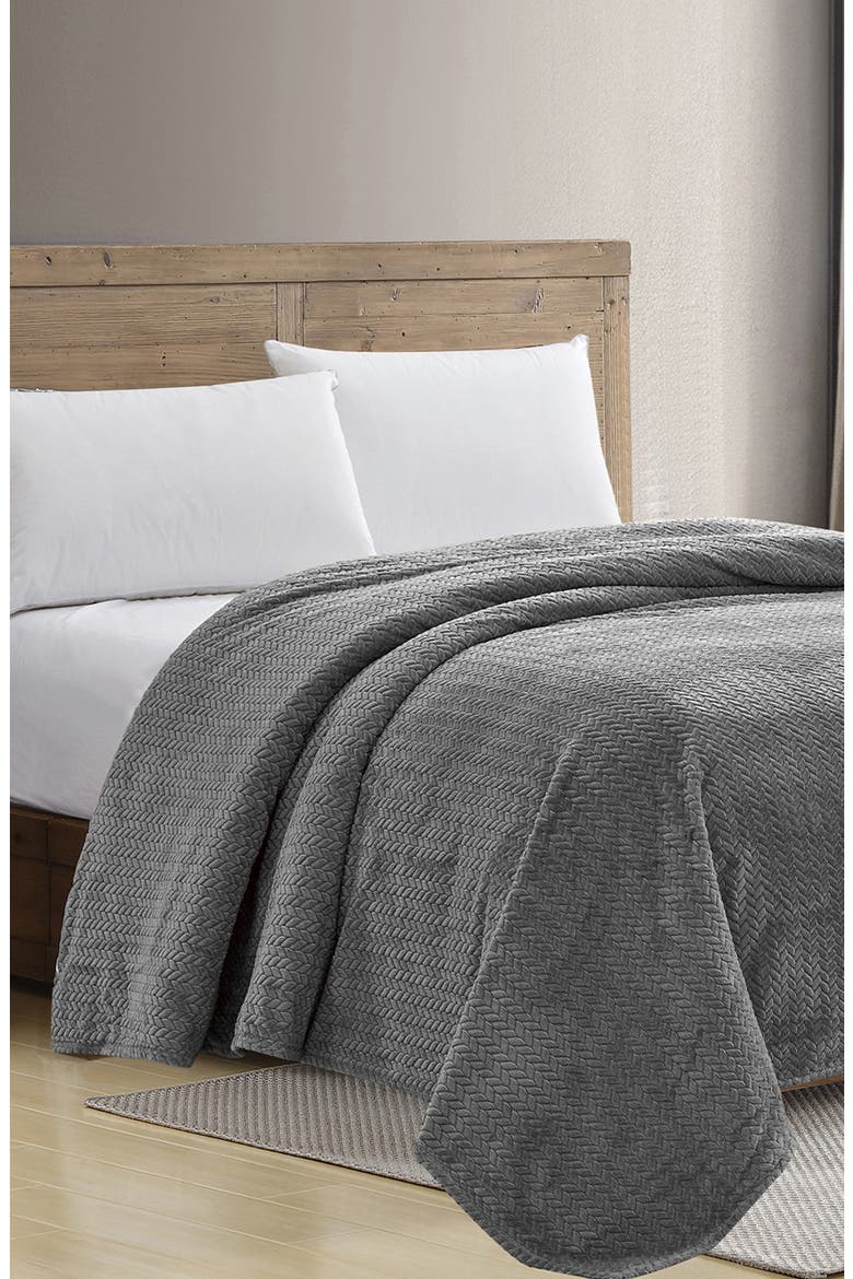 Braided Chevron Microplush Blanket, Alternate, color, GRAY