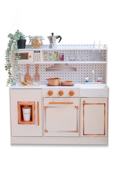 Little Chef St. Louis Play Kitchen & Accessories