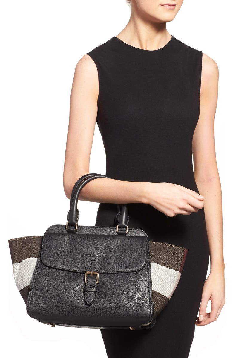 Burberry , Alternate, color,