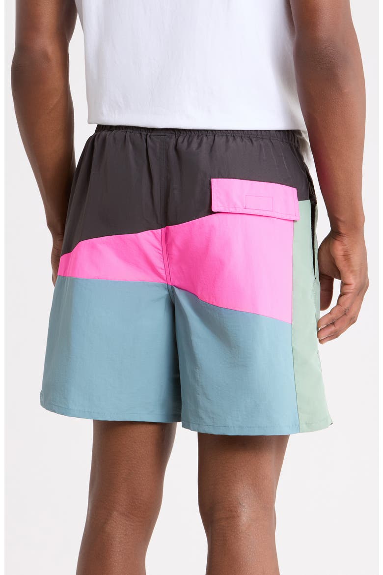 Surfers Point Shorts, Alternate, color, OBSIDIAN
