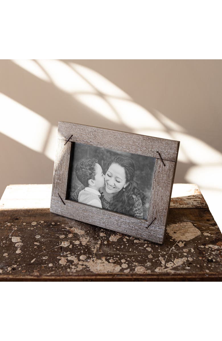 Foreside Home and Garden Single Photo Glass 5x7 Family & Friends Distressed Wood w/ Nail Accents Picture Photo Frame, Alternate, color, Brown