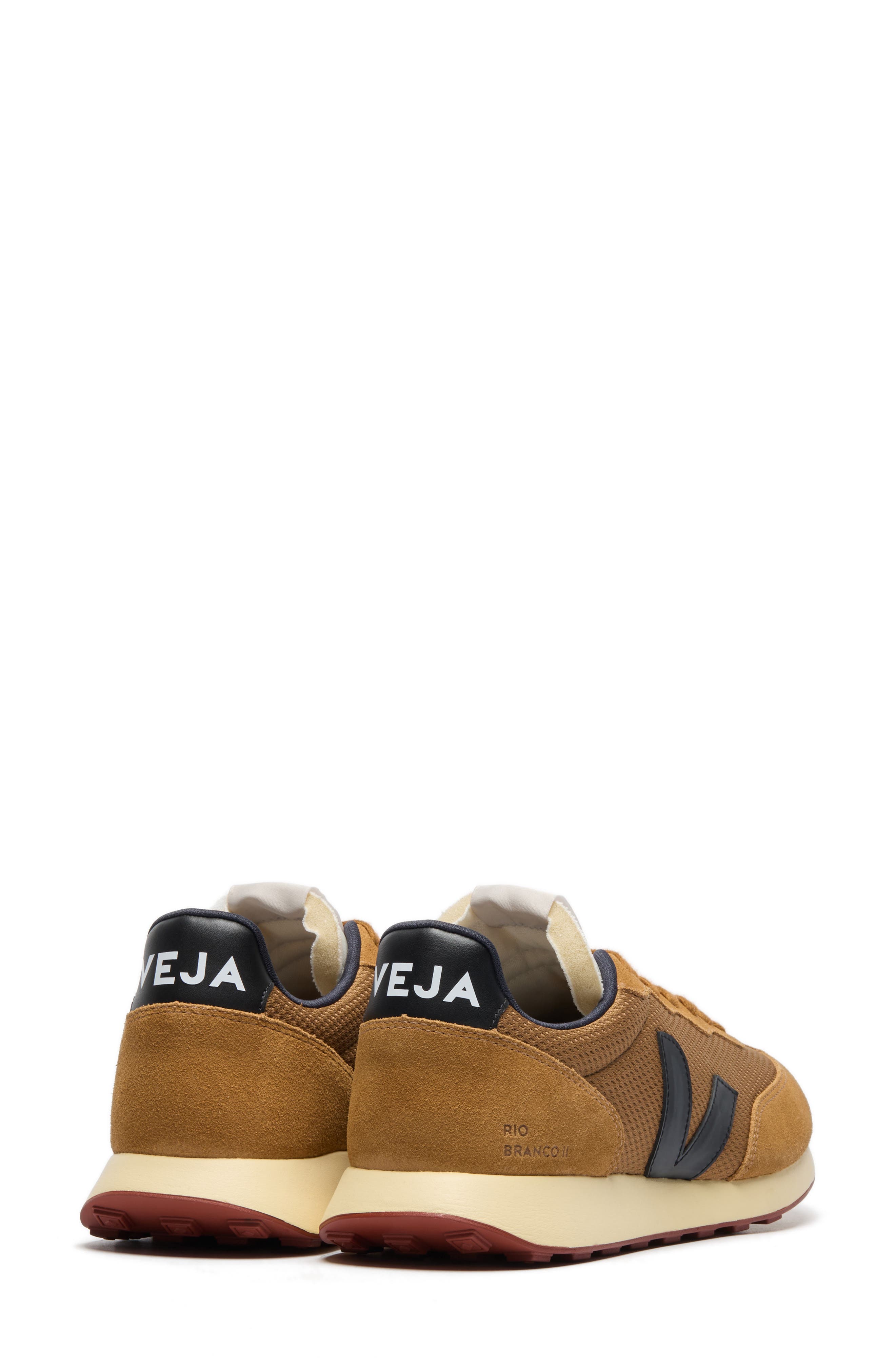 Veja Rio Branco II Alveomesh Sneaker, Alternate, color, Tent Black