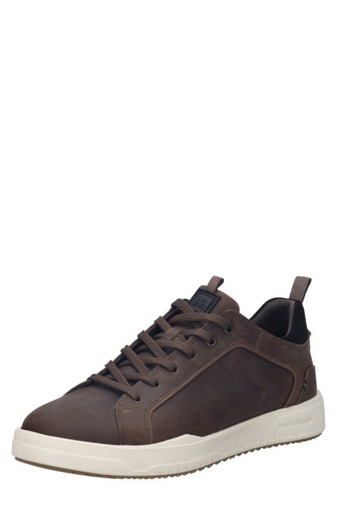 Donovan 04 Low Top Sneaker