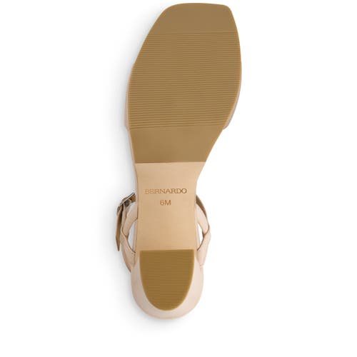 BERNARDO FOOTWEAR BERNARDO FOOTWEAR BERNARDO CANTO PLATFORM SANDAL